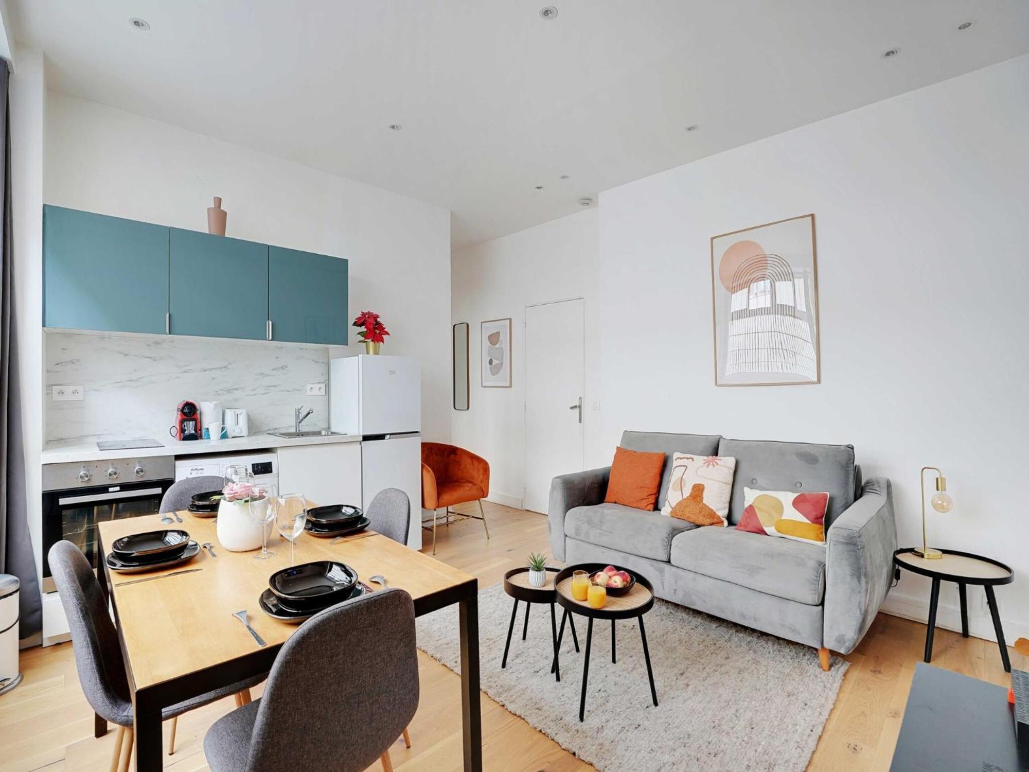In Bastille With 1 Apartment